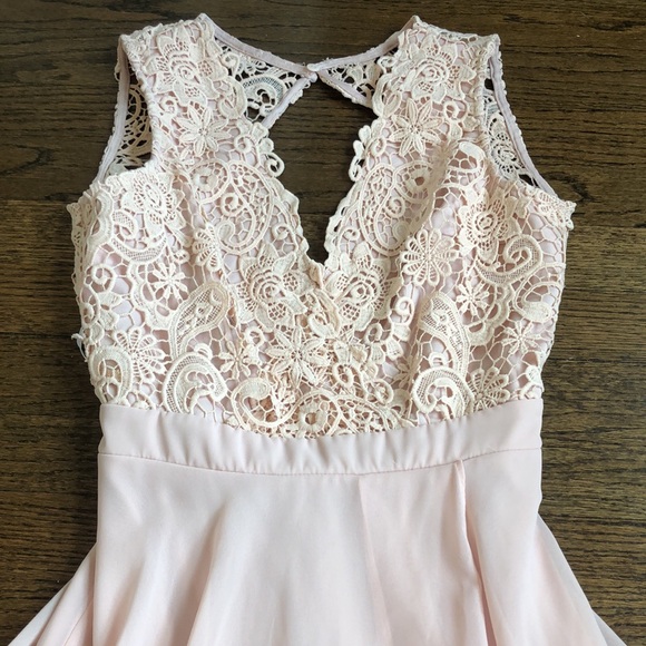 Lulus Creamy Nude Flowy Embroidered Sleeveless Open Back V-Neck Evening Gown - Picture 4 of 6